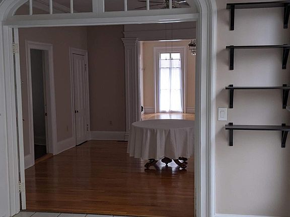 3rd image of 61 Phila St