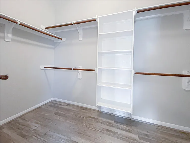 6227 Carnaby Ln — Photo 18