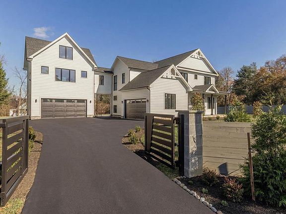 2nd image of 14051 Esworthy Rd