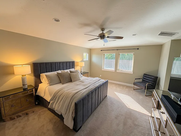 3919 E Timbersaw Dr — Photo 6
