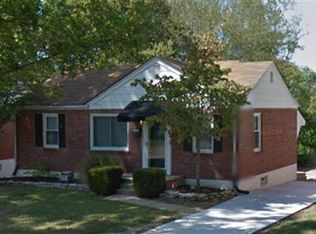 7321 Parkwood Dr, Saint Louis, MO 63116