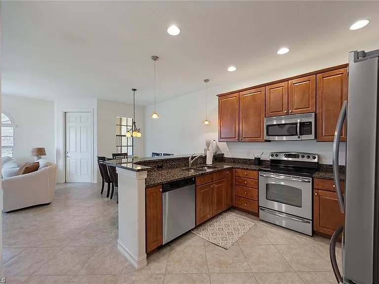 9134 Chula Vista St #125 — Photo 9