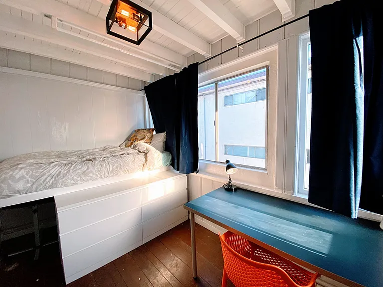 room 5