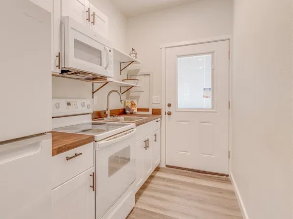 1251 Tonka Ave, Colorado Springs, CO 80904