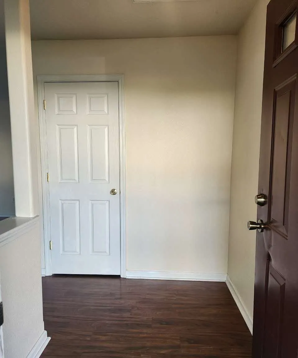 3 bed, 1.5 bath, 1262 sqft, $1,760 — Photo 4