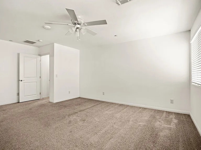 2841 Brilliant Aurora Ln #5 — Photo 37
