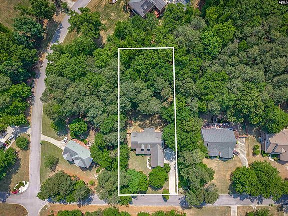 5th image of 205 Fair Ridge Rd