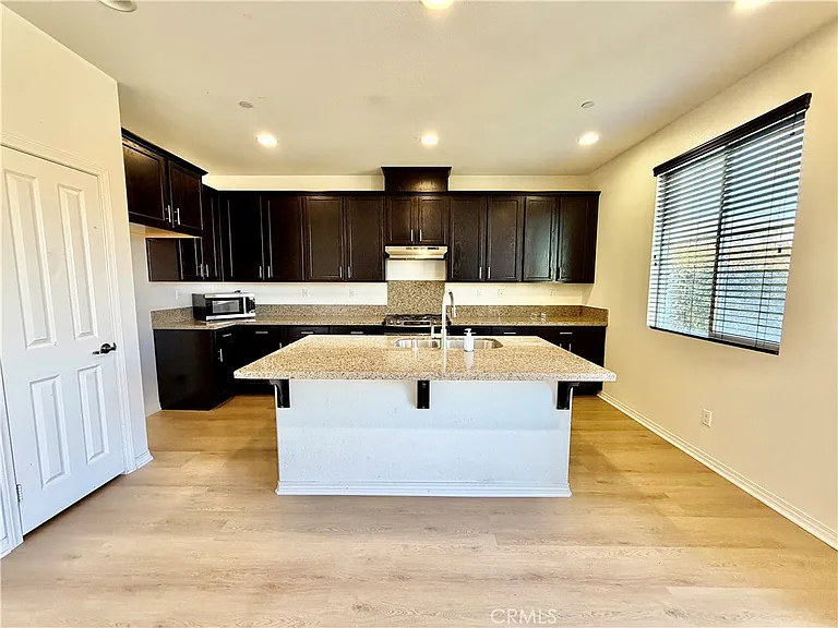 38129 Turning Leaf Ct — Photo 6
