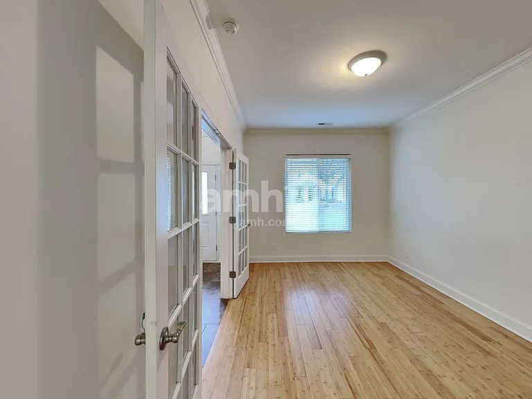 5823 Parkstone Dr — Photo 7