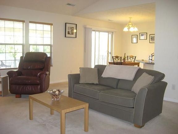 2nd image of 3724 Waterbridge Ln