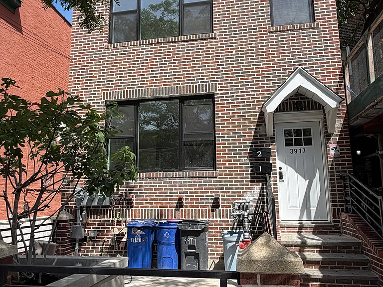 39-17 51st St #2 — Photo 12