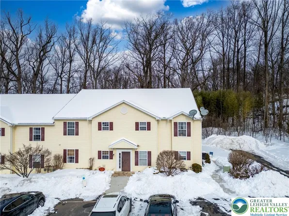 92 Christine Dr, Reading, PA 19606