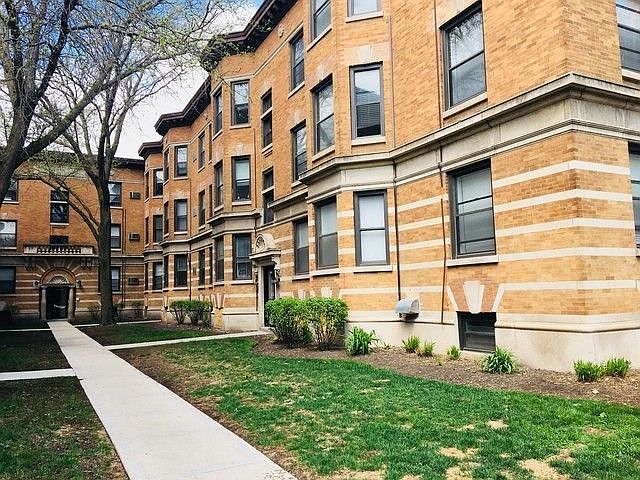 1st image of 3422 N Elaine Pl #Gw