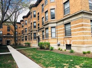 3422 N Elaine Pl #GW, Chicago, IL 60657