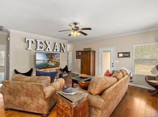 1355 Lasso, Canyon Lake, TX 78133