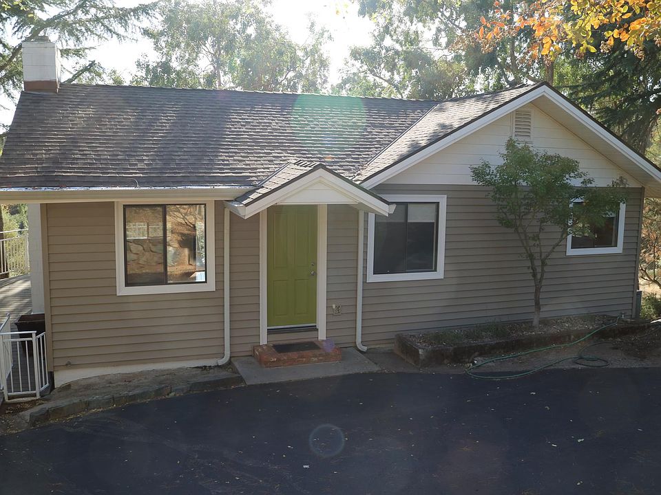 2nd image of 325 Ferguson Rd