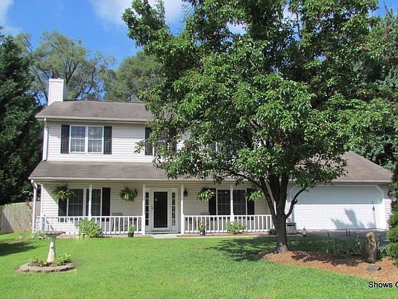 3rd image of 1707 Bush Farm Dr