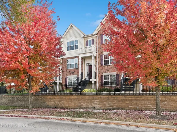 773 Hickory St, Mundelein, IL 60060