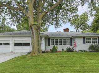 2613 Saratoga Dr, Waterloo, IA 50702