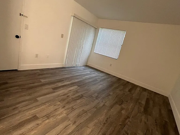 8875 Fontainebleau Blvd #201-1 — Photo 2