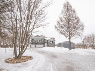 41299 London St NE, Braham, MN 55006