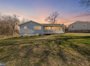 1546 Ridgely Dr, Edgewater, MD 21037