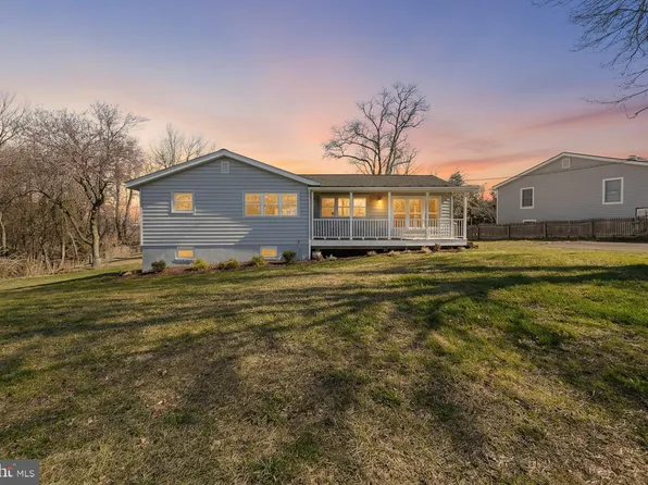 1546 Ridgely Dr, Edgewater, MD 21037