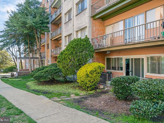 2nd image of 5801 Quantrell Ave APT 209
