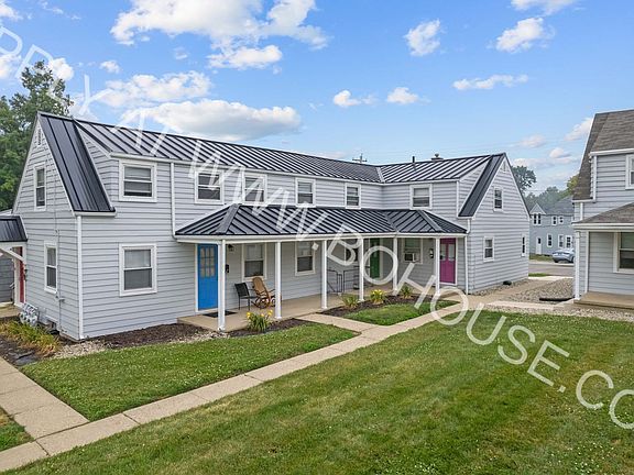 2nd image of 3014 McArthur Dr APT 3