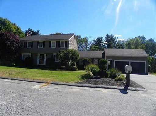 1st image of 18 Singingwood Dr