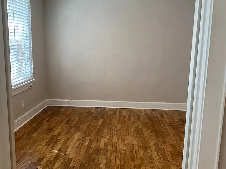 2501 E Douglas Ave — Photo 10