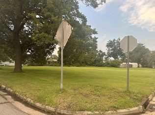 1416 Broad St #14, Greenville, NC 27834