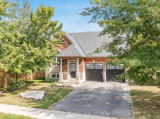 103 41st St S, Wasaga Beach, ON L9Z 3B7