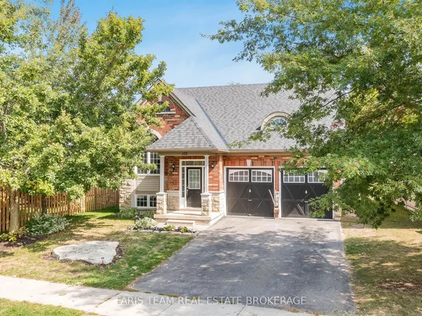 103 41st St S, Wasaga Beach, ON L9Z 3B7