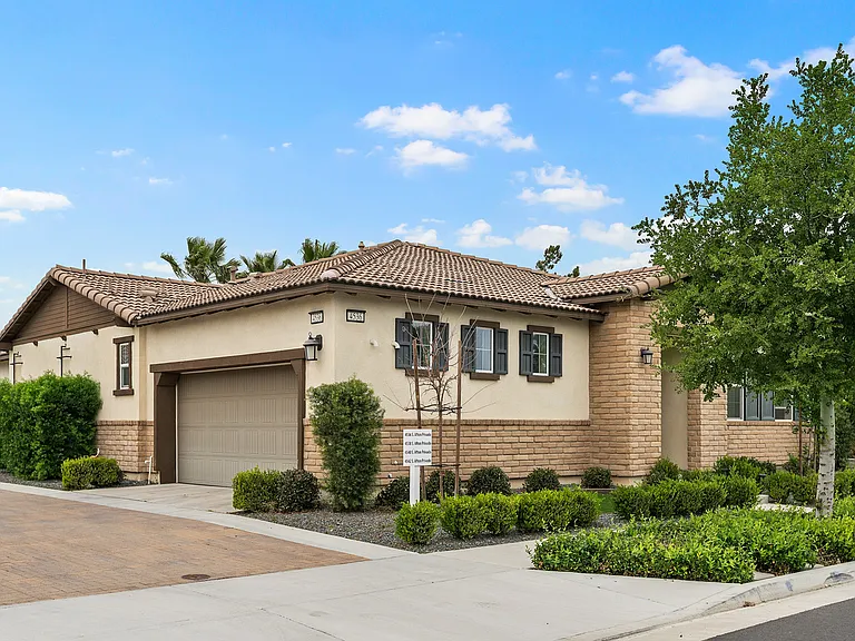 4536 S Afton Privado — Photo 10