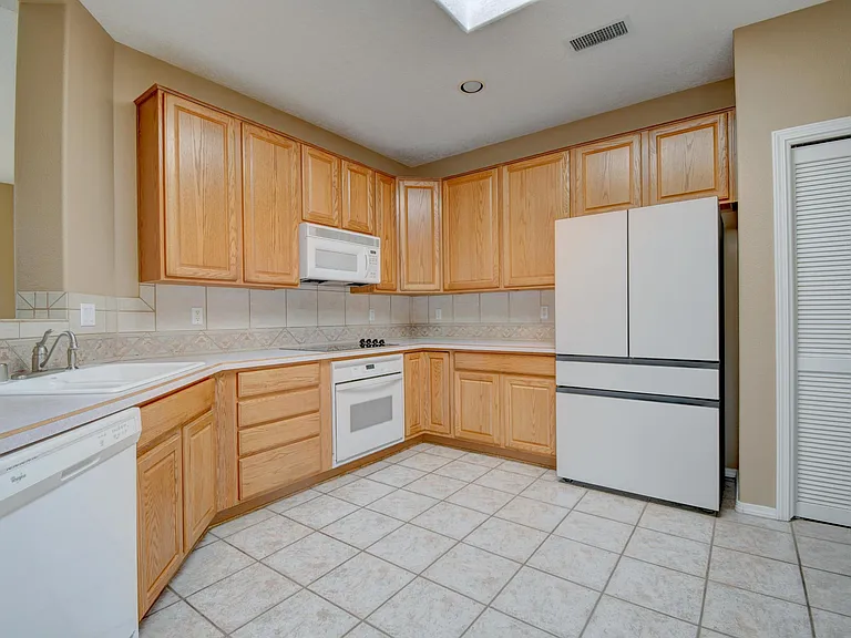 5809 Vulcan Vista Dr NE — Photo 5