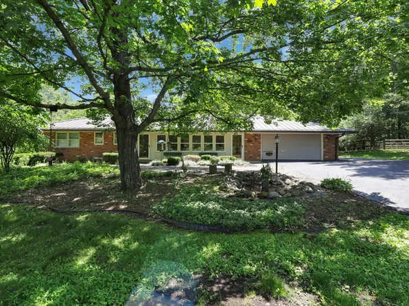 4816 Brook Rd NW, Lancaster, OH 43130