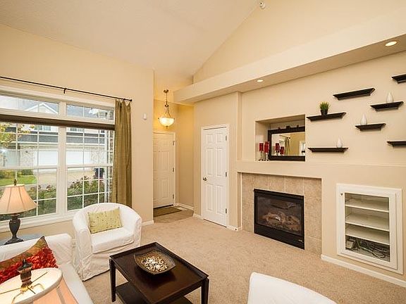 5th image of 9697 Belmont Ln