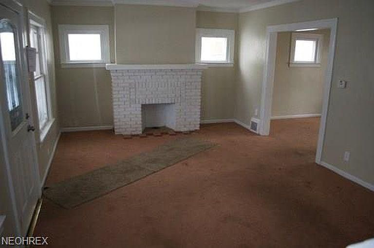 1st image of 13609 S Parkway Dr