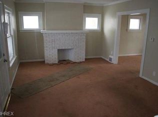 13609 S Parkway Dr, Garfield Hts, OH