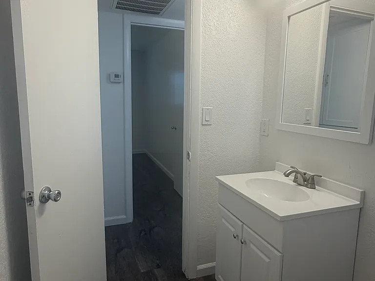 4901 E Willetta St #2 — Photo 9