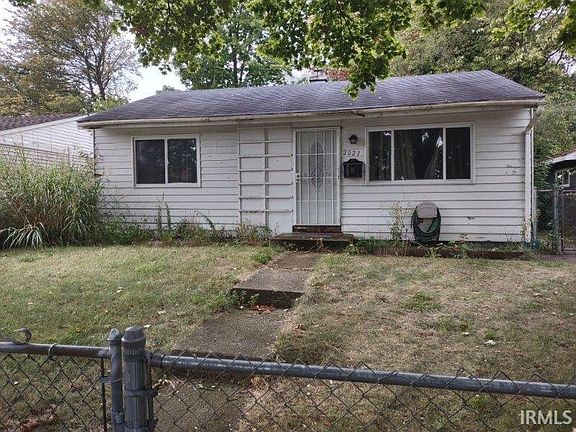 2nd image of 2021 N Brookfield St