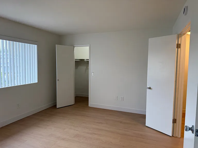 1500 Eastpark Dr #3 — Photo 19