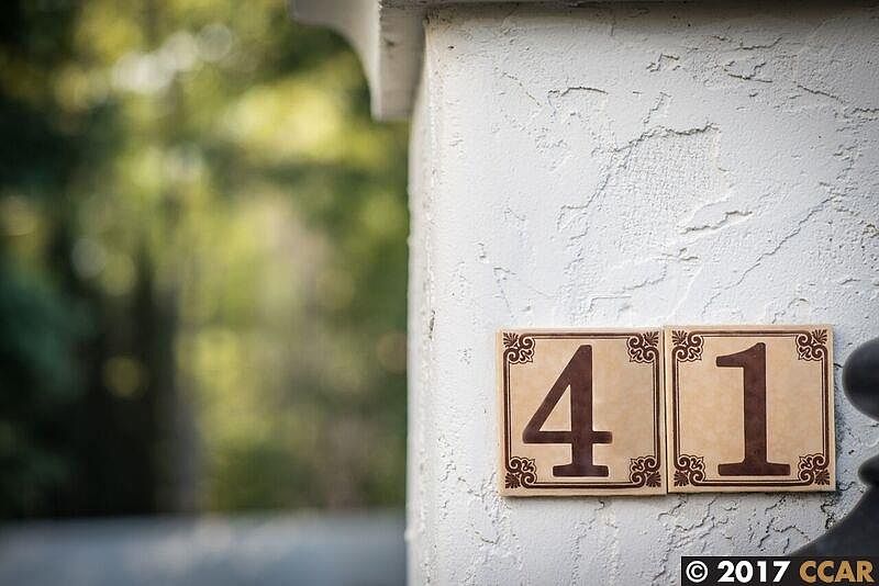 1st image of 41 Deer Meadow Pl