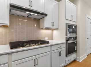 13 Tallgrass Rd, Pittsboro, NC 27312