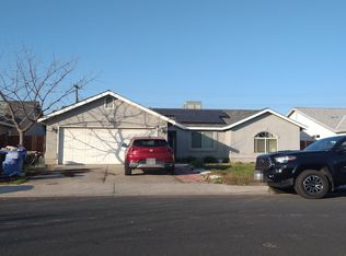 1824 W Springcrest St, Hanford, CA 93230