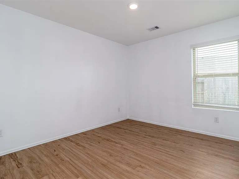 8834 Bar Harbor Dr — Photo 6