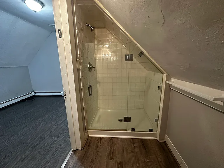 104 Barnes Ave #7 — Photo 6