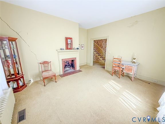 5th image of 410 Brunswick Ave