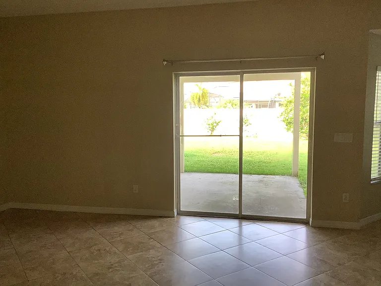 9036 Hastings Beach Blvd — Photo 5